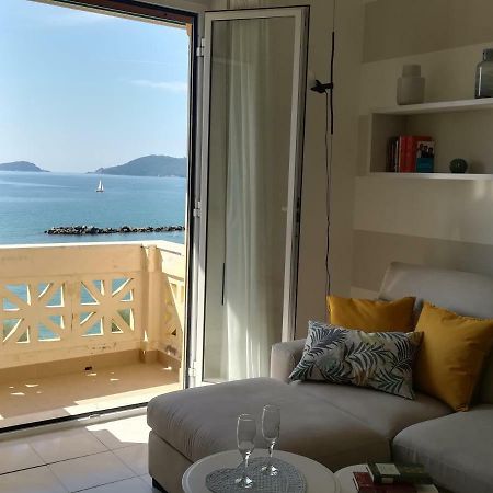 레리치 Il Faro Dei Poeti 아파트 외부 사진